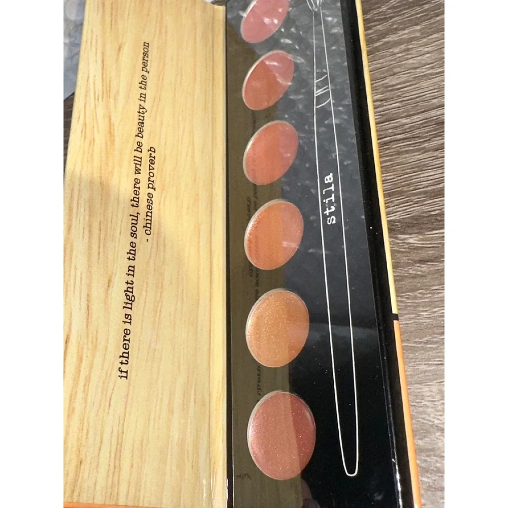 Stila Portrait of a Perfect Pout Neutral Lip Palette 6 Shades Dreamy Darling